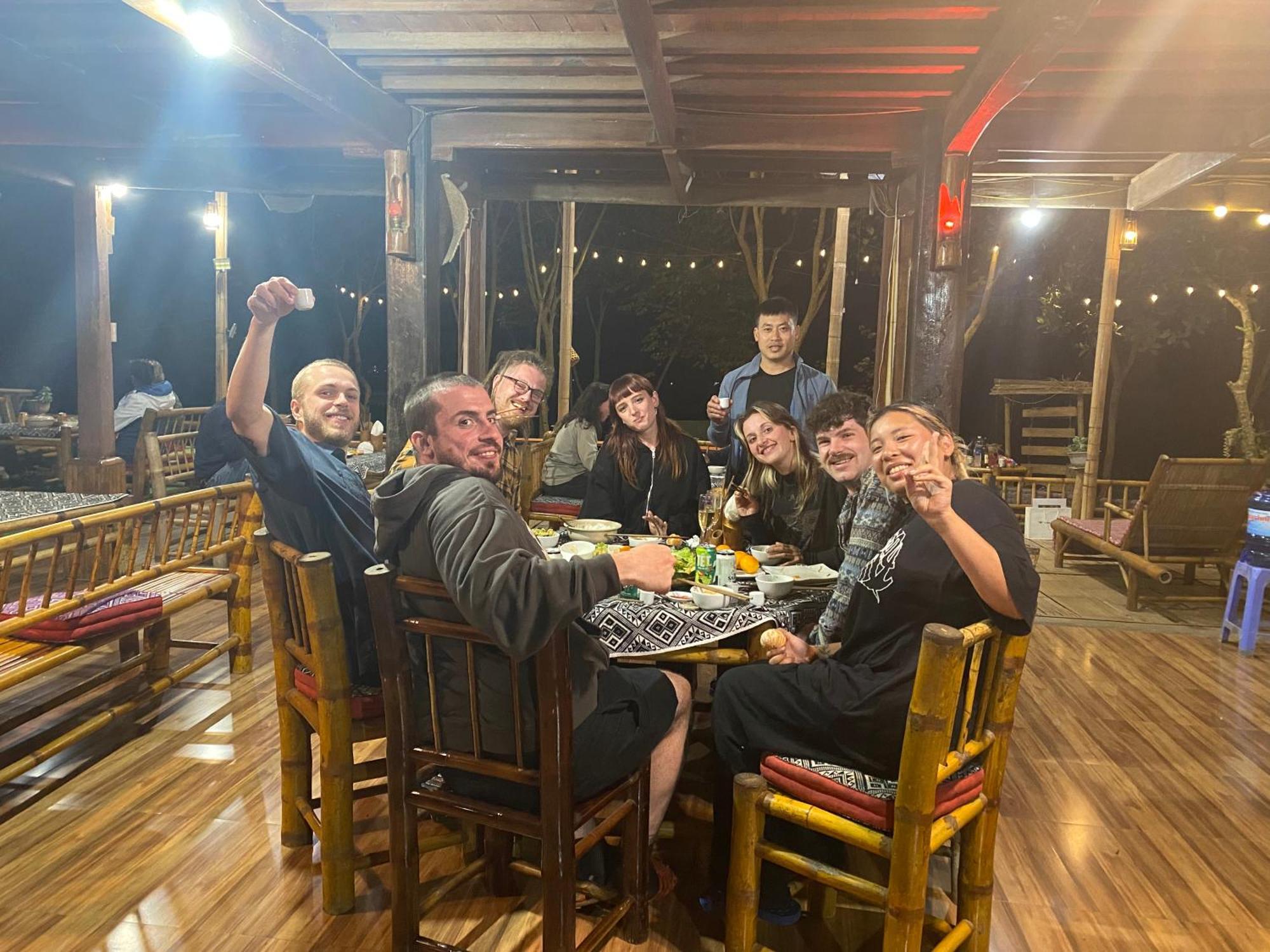 Truong Huy Homestay Mai Châu Exterior foto